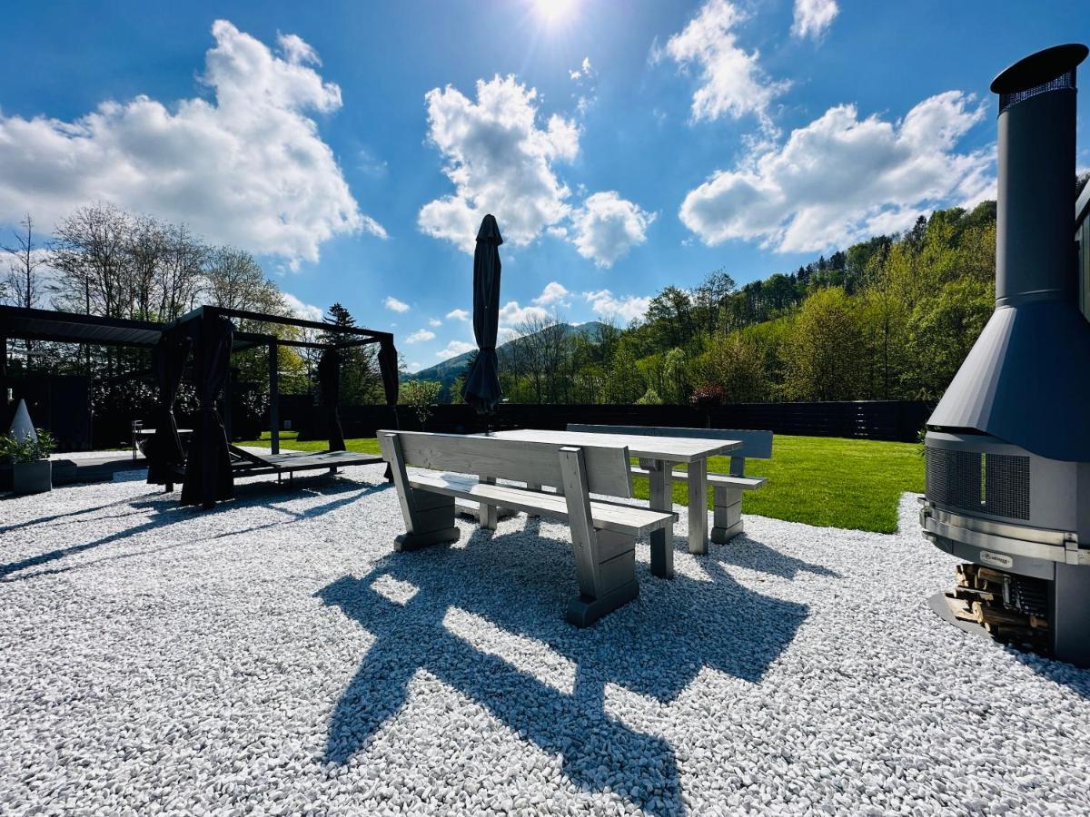 Voralpen Lodge - Ferienhaus Mit Gym & Wellnessbereich Traisen Eksteriør billede